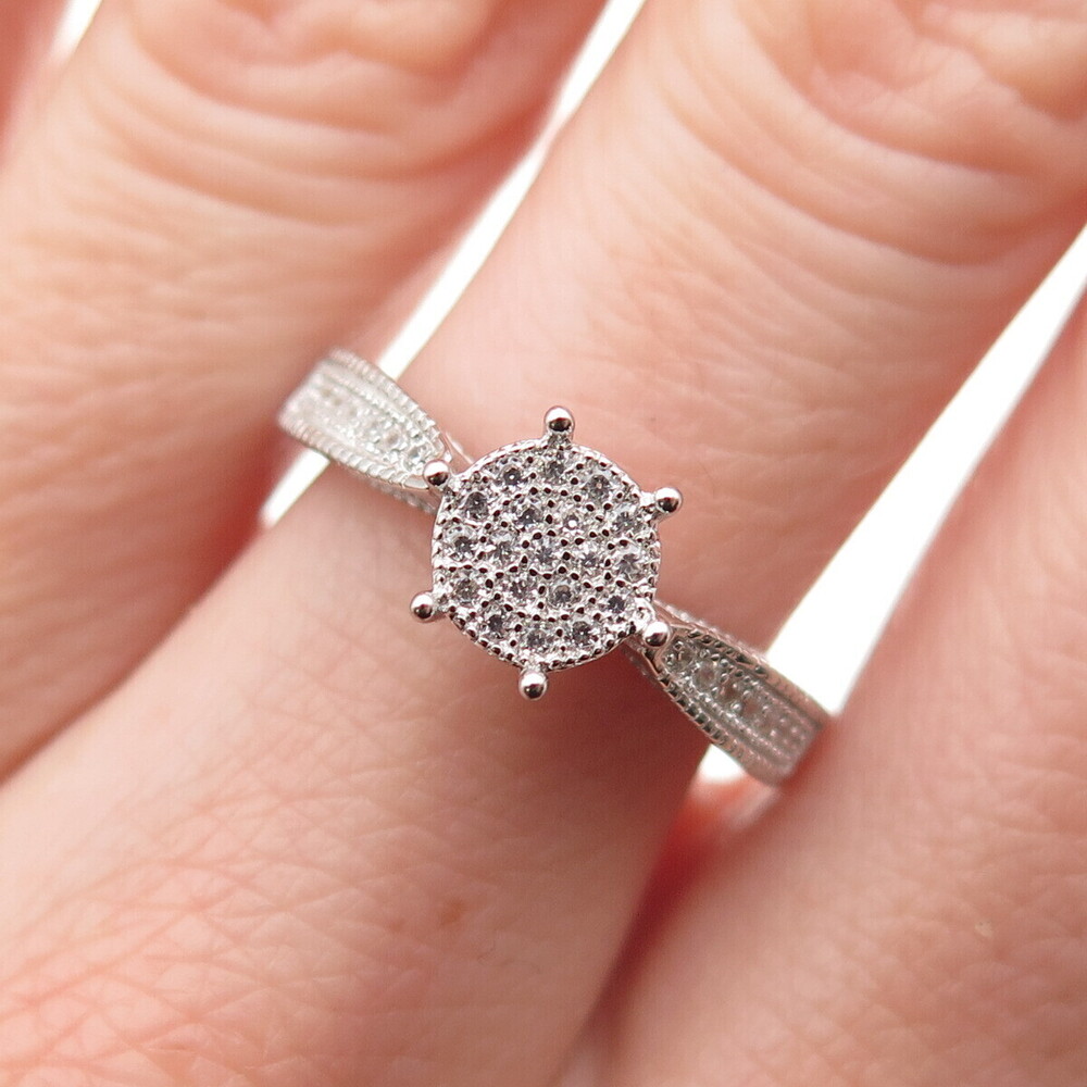 925 Sterling Silver Round-Cut C Z Engagement Ring Size 6.75